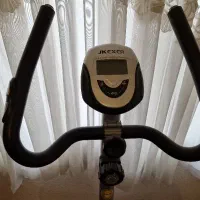 دوچرخه ثابت دست دوم|تجهیزات ورزشی|تهران, امجدیه (خاقانی)|دیوار