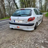 پژو 206 پنوماتیک