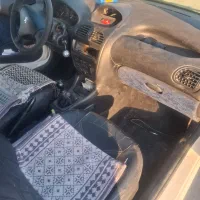 ۲۰۶صندوقدار سفیدمدل۸۸|خودرو سواری و وانت|یزد, |دیوار