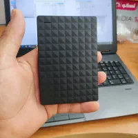 هارد اکسترنال یک ترا سیگیت|قطعات و لوازم جانبی رایانه|ارومیه, |دیوار