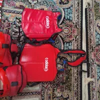 کیسه بوکس و دستکش بوکس و کلاه و زانو بند|تجهیزات ورزشی|تهران, چیتگر شمالی|دیوار