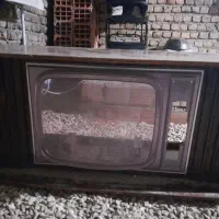 قاب تلوزیون قدیمی