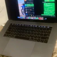 مک بوک ۲۰۱۹ گرافیک تاچ بار 512 رم 16 core i9 رندر