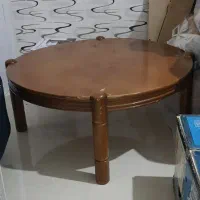 میز گرد چوبی