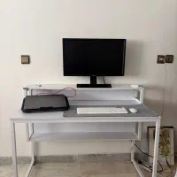 میز کامپیوتر