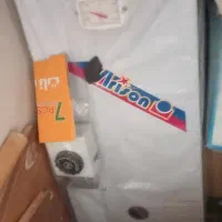 اب گرم کن دیواری نو داخل پلاستیک