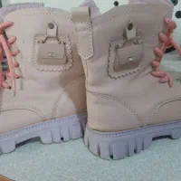 بوت بچگانه فقط جفتی ۲۰۰هزار