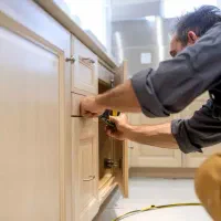 تعمیرات کابینت (کل استان قم )درکمترین زمان|خدمات پیشه و مهارت|قم, پردیسان|دیوار