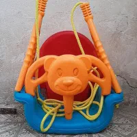 تاپ و فیل چرخ دار و لوستر اتاق کودک
