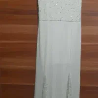 لباس زنونه|لباس|رودهن, |دیوار