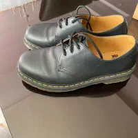 کفش دکتر مارتین سایز ۴۳