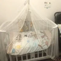 تخت کنار مادر چوبی برند چیلیکا در حد نو