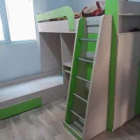 تخت دو طبقه