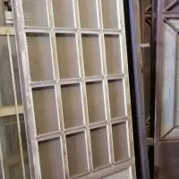 تعدادی درب و پنجره|مصالح و تجهیزات ساختمان|یزد, |دیوار