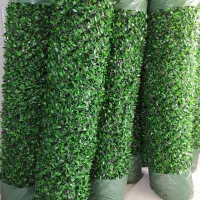 فروش انواع فنس چمنی و برگی با قیمت مناسب
