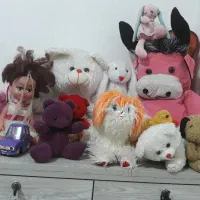تعدادی عروسک