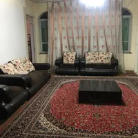 خوابگاه دخترانه|اجارهٔ کوتاه‌مدت آپارتمان و سوئیت|شیراز, ریشمک|دیوار
