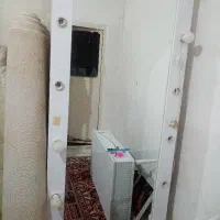 آیینه قدی چراغدار مخصوص ارایشگاه