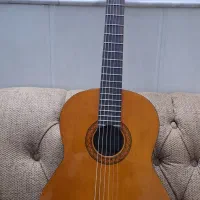 گیتار یاماها c40