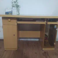 میز کامپیوتر