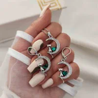 نیم ست زنانه (فروش به قیمت عمده به دلیل تغییر شغل)|بدلیجات|شهرکرد, |دیوار