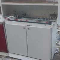 کابینت بالا و پایین با اب چک فقط کلا ۲ تومن|آب‌چکان و نظم‌دهنده ظروف|یزد, |دیوار