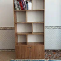 یک عدد کتابخانه و جارختخابی تمیز و در حد نو|کتابخانه، شلف، قفسه‌های دیواری|سرپل ذهاب, |دیوار