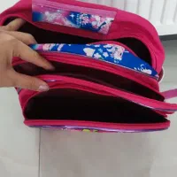 کیف مدرسه دخترانه|کیف، کفش، کمربند|رباط‌کریم, رباط‌کریم|دیوار