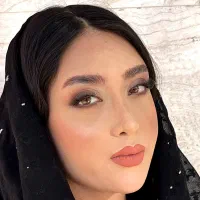 میکاپ و شنیون تخصصی با تخفیف ویژه