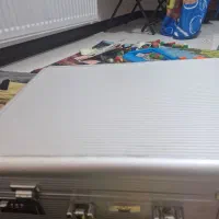 چمدون قاشق چنگال