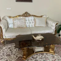 مبل نیمه راحتی و سلطنتی