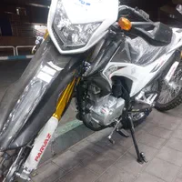 تریل ۲۰۰ پرواز نیرو موتور ۰۴|موتورسیکلت|تهران, جنت‌آباد مرکزی|دیوار