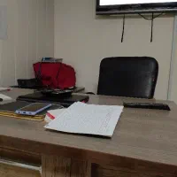 منشی و کارمند خانم جهت کار در لابراتوار دندانسازی