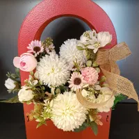 باکس گل‌های زیبا و به روز، هدیه روز مادر نامزدی|گل مصنوعی|شیراز, شهرک فرزانگان|دیوار