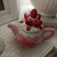 قوری پاپیونی صورتی پینترستی|قوری، کتری، قهوهساز دستی|همدان, |دیوار