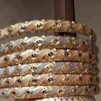 النگو سایز ۳ ۲۰۰ بالای تابلو