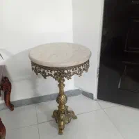 میز تلفن برنجی