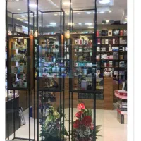 فروشنده خانم یا اقا