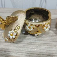 پذیرایی .|ظروف سرو و پذیرایی|میانه, |دیوار