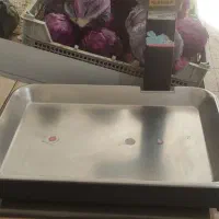 ترازو محک --دو عدد گاری میوه فروشی