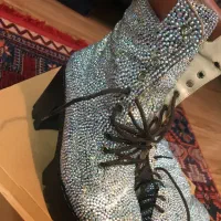 نیم بوت نگینی سایز ۳۷ ۳۸|کیف، کفش، کمربند|چمستان, |دیوار