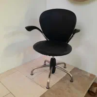 فروش تجهیزات وصندلی ارایشگاه زنانه تخفیف موقع فروش|آرایشگاه و سالنهای زیبایی|محمدیه-قزوین, |دیوار