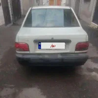 ماشین مدل۸۲ بی رنگ