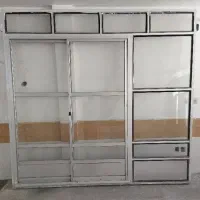 درب آلومینیومی و آهنی ماشین رو و پنجره آهنی