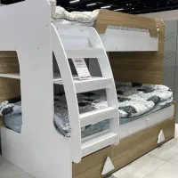 تخت دو طبقه