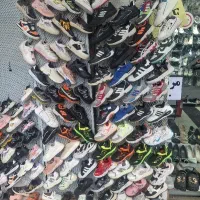 کفش|کیف، کفش، کمربند|کنگاور, |دیوار