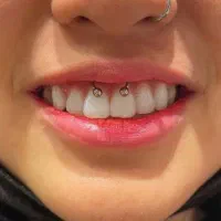 خدمات پیرسینگ بدون ذره ای درد و خدمات بوتاکس|خدمات آرایشگری و زیبایی|پرند, فاز ۵|دیوار