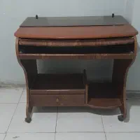 میز کامپیوتر