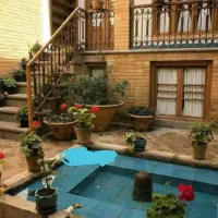 اجاره-ویلایی-نوستالژی300مترمرکزشهرخانواده-بی-حاشیه