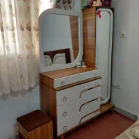 تخت خواب|تشک تختخواب|اقبالیه, |دیوار